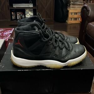 Jordan 11 72-10’s